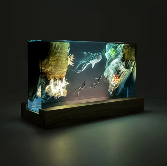 Lampe Résine Plongeurs et Baleine VIP